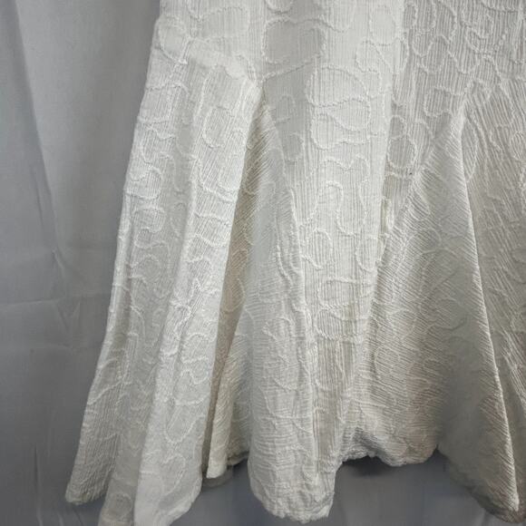 Ruby Rd Skirt Size 16 White Textured  fit flare cotton side zip Great - Picture 3 of 8